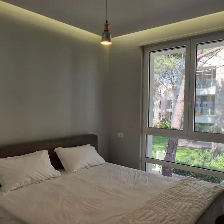 Francis Apartment, San Pietro Residences * Plazhi San Pietro