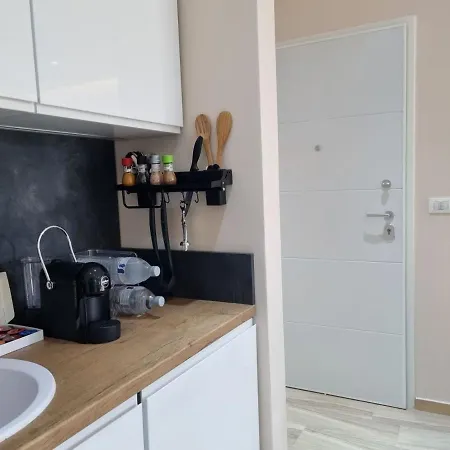 Francis Apartment, San Pietro Residences * Plazhi San Pietro